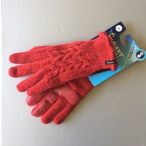 Smartouch Triple Cable Knit Soft Chenille Gloves